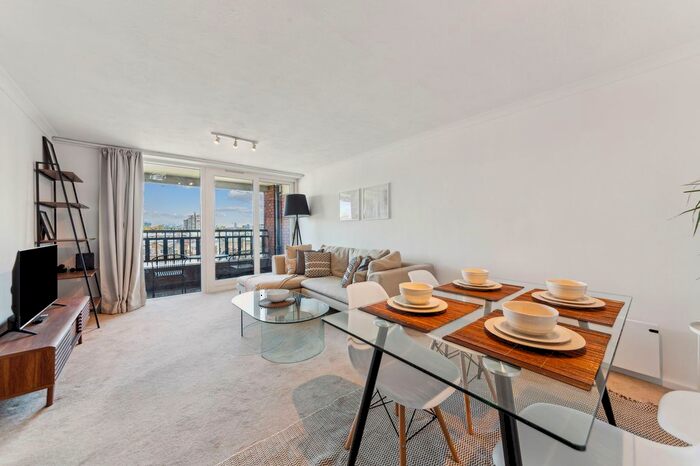 2 Bedroom Flat To Rent In Edith Terrace, Chelsea, SW10