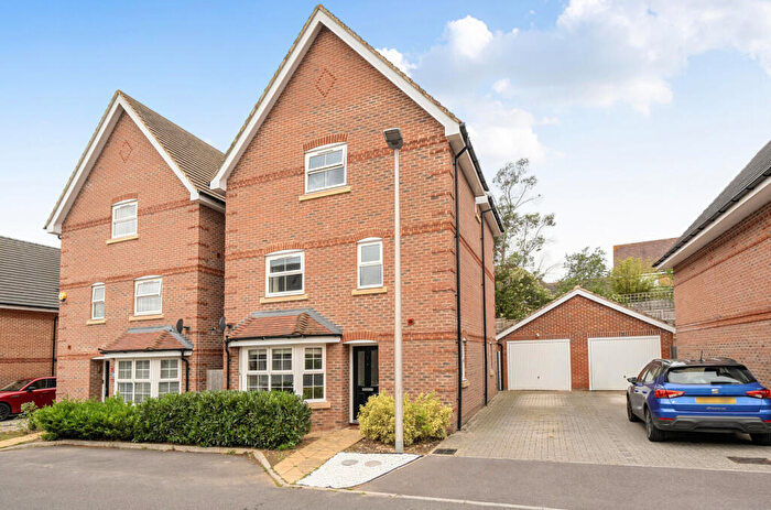4 Bedroom Detached House For Sale In Firethorn, Shinfield, Reading, Berkshire, RG2