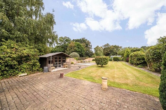 4 Bedroom Land For Sale In Broad Lane, Hampton, TW12