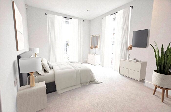 2 Bedroom Flat For Sale In Eldon Park, South Norwood, SE25