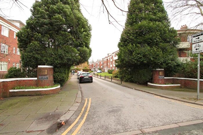 1 Bedroom Flat To Rent In Wilmslow Road, Fallowfield, Manchester, M14