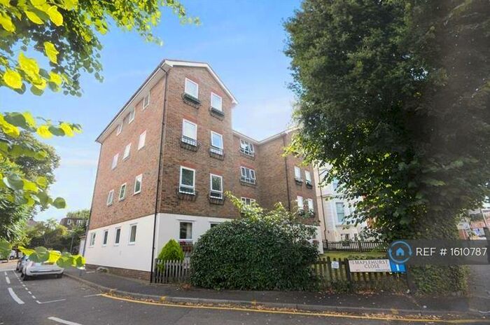1 Bedroom Flat To Rent In Maplehurst Close, Kingston Upon Thames, KT1