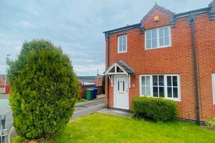 2 Bedroom Property To Rent In Bromley Close, Cannock, WS12