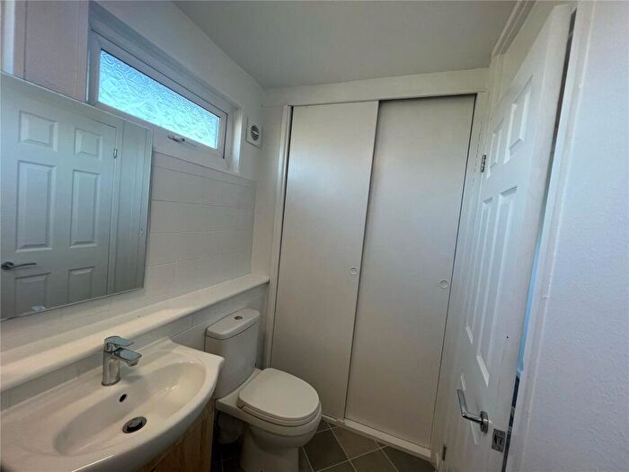 3 Bedroom End Of Terrace House For Sale In Wrights Bank North, Offerton, Stockport, Cheshire, SK2