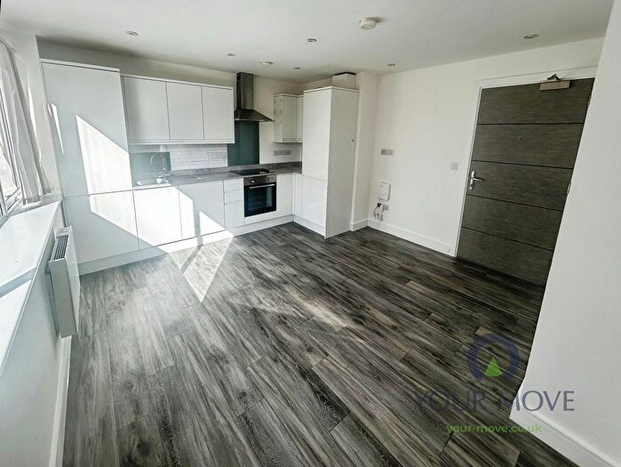 1 Bedroom Flat To Rent In Mill Street, Bedford, Bedfordshire, MK40