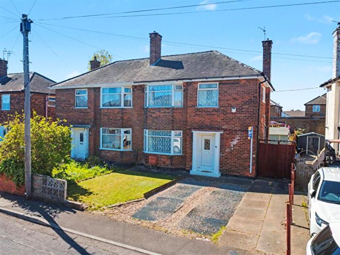 3 Bedroom Semi-Detached House For Sale In Ennismore Gardens, Nottingham, NG8