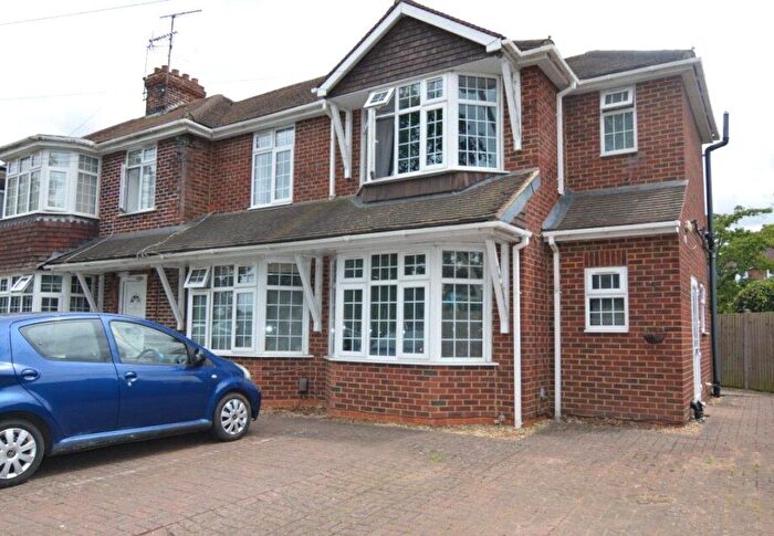 1 Bedroom Flat To Rent In London Road, Earley, Reading, RG6