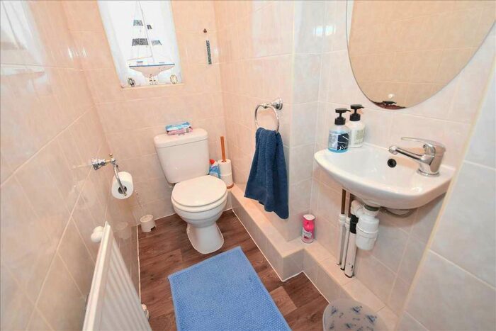 5 Bedroom Detached House For Sale In Chatsworth Court, Heath Charnock, Chorley PR6