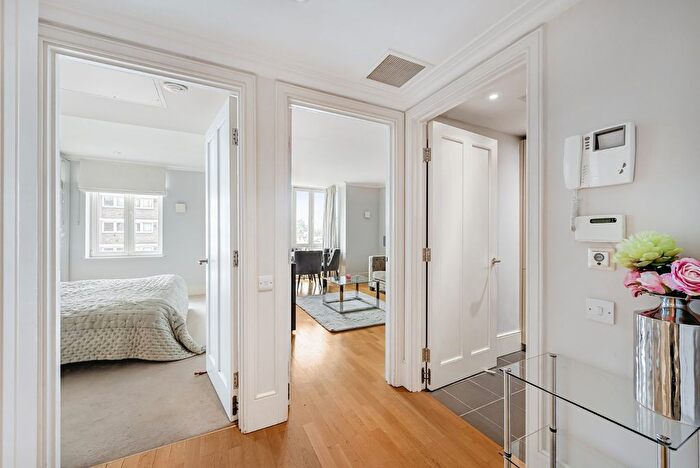 1 Bedroom Flat To Rent In Coleridge Gardens, London, SW10