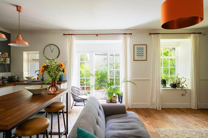 1 Bedroom Flat For Sale In Bellevue, Bristol, BS8