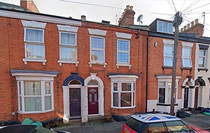 2 Bedroom Flat To Rent In Vernon Terrace, Town Centre, Northampton, NN1