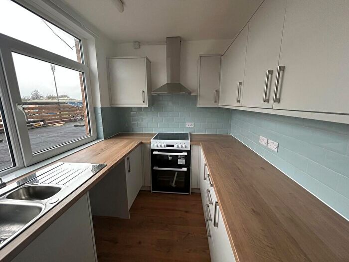 2 Bedroom Apartment To Rent In North Parade, Yate, BS37