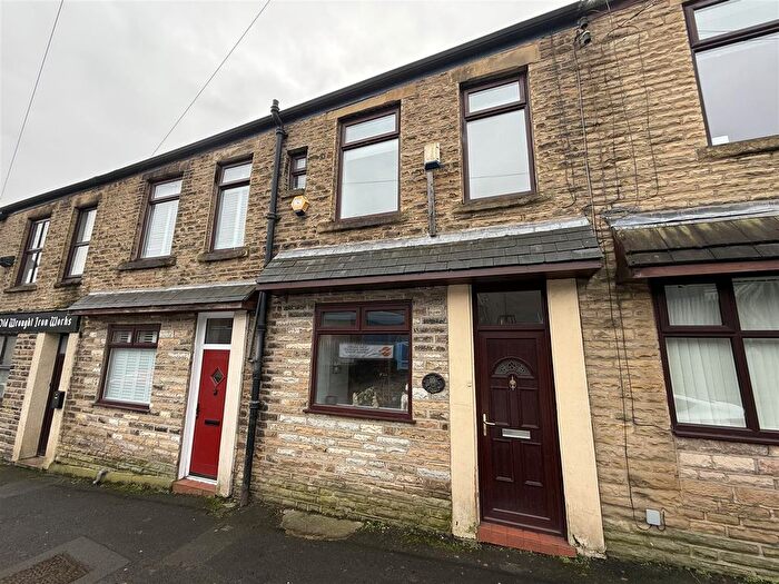 2 Bedroom Terraced House For Sale In Waggon Road, Mossley, Ashton-Under-Lyne, OL5