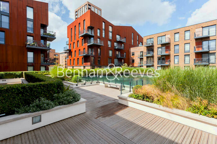 3 Bedroom Flat To Rent In Marine Wharf, Mary Rose Square, London, SE16