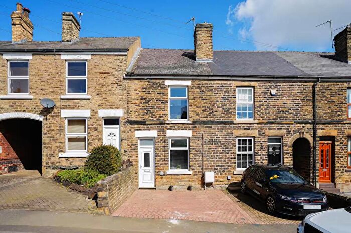 3 Bedroom Terraced House For Sale In Queens Road, Beighton, S20