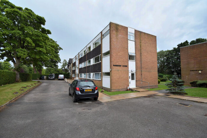 2 Bedroom Flat To Rent In Roundhay, Leeds, LS8