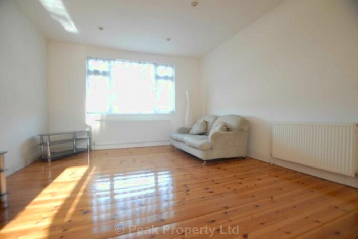 1 Bedroom Flat To Rent In Benfleet Road, Benfleet, SS7