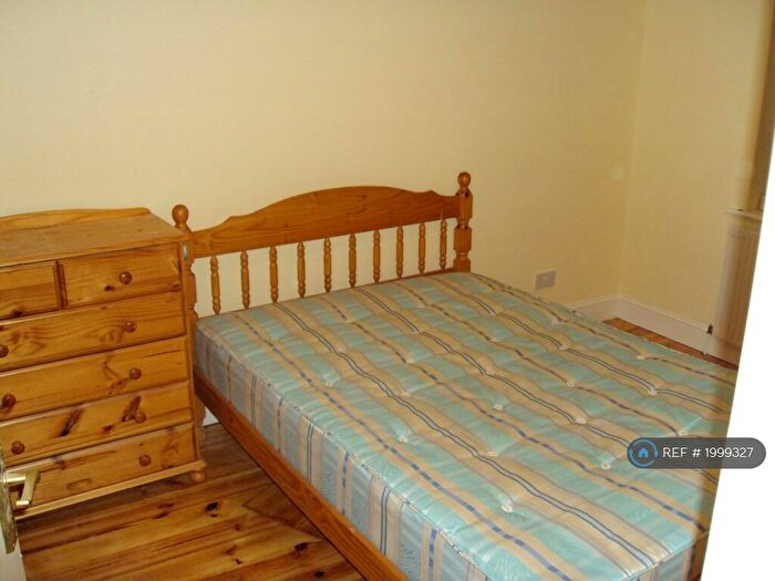 2 Bedroom Flat To Rent In Archway Road, London, N6