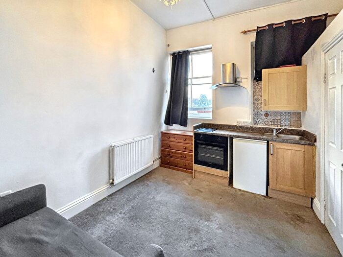 1 Bedroom Studio To Rent In Gloucester Road, Avonmouth, Bristol, BS11