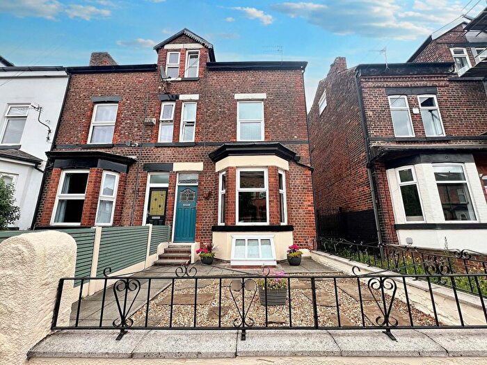 4 Bedroom End Of Terrace House For Sale In Boardman Street, Eccles, M30