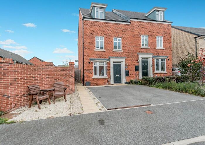 4 Bedroom Semi-Detached House For Sale In Ridge Lane, Birkenshaw, Bradford, West Yorkshire, BD11