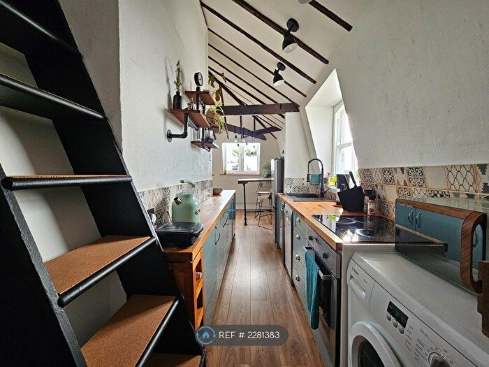1 Bedroom Flat To Rent In Marine Parade, Brighton, BN2