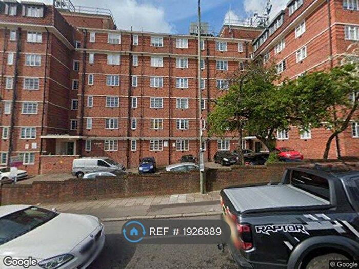 2 Bedroom Flat To Rent In London, London, SE20