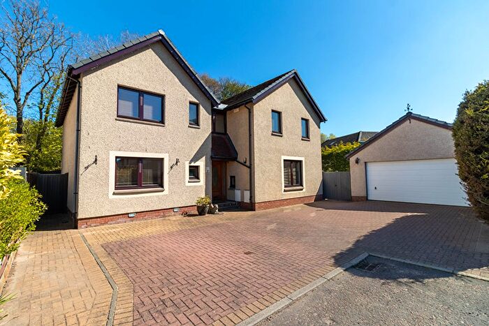 4 Bedroom Detached House For Sale In Ardminish Place, Dundee, DD4