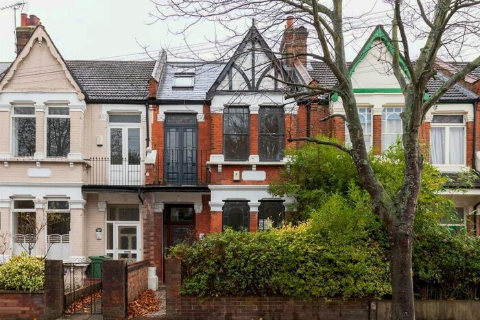 5 Bedroom Property To Rent In Rectory Road, London, E17