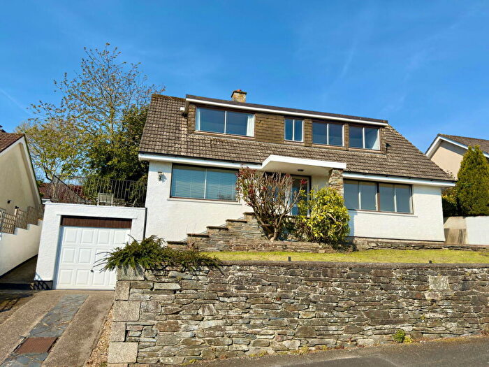 4 Bedroom Detached House For Sale In Whiterock Close, Wadebridge, PL27