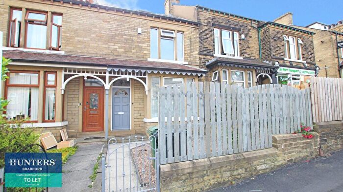 3 Bedroom Terraced House To Rent In St. Enochs Road, Bradford, West Yorkshire, BD6