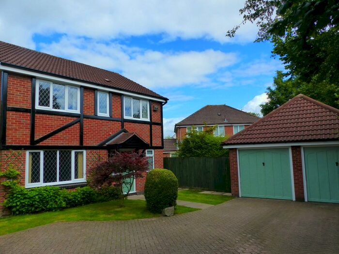 4 Bedroom Detached House To Rent In Pavilion Grove, St. Georges, Telford, TF2
