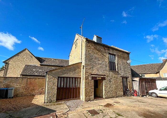 2 Bedroom Detached House To Rent In Cheyne Lane, Bampton, Oxfordshire, OX18