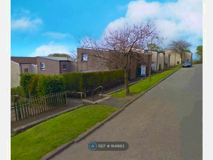 3 Bedroom Terraced House To Rent In Limefield Place, Bathgate, EH48