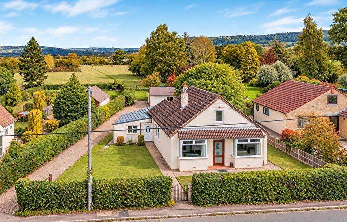 4 Bedroom Detached House For Sale In Cam Green, Cam, Dursley, GL11