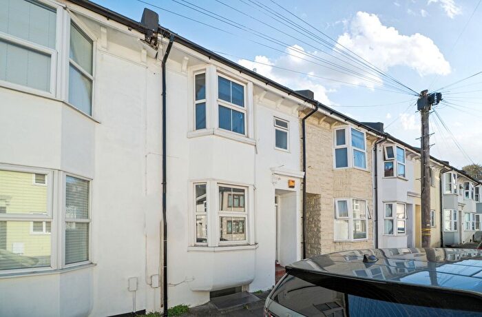 4 Bedroom Terraced House For Sale In St. Mary Magdalene Street, Brighton, East Sussex, BN2