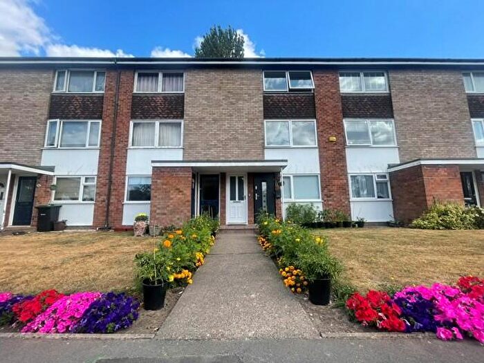 2 Bedroom House To Rent In Park Close, Erdington, B24
