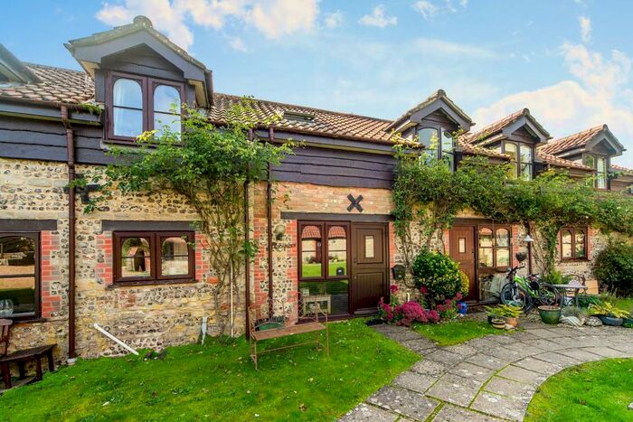 2 Bedroom House To Rent In Dorchester Road, Frampton, Dorchester, DT2