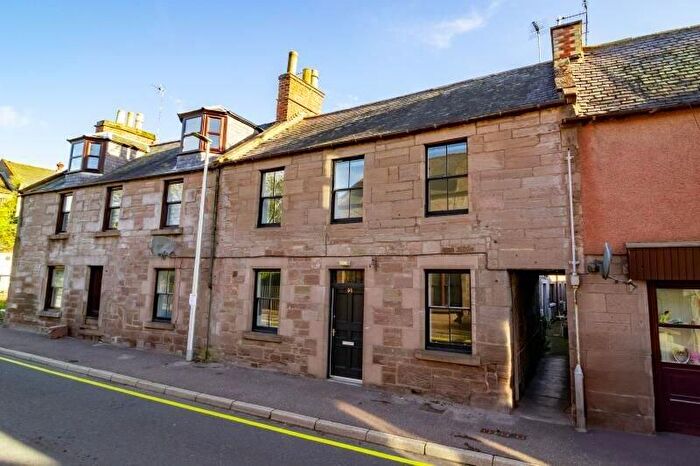 3 Bedroom End Of Terrace House To Rent In High Street, Brechin, Angus, DD9