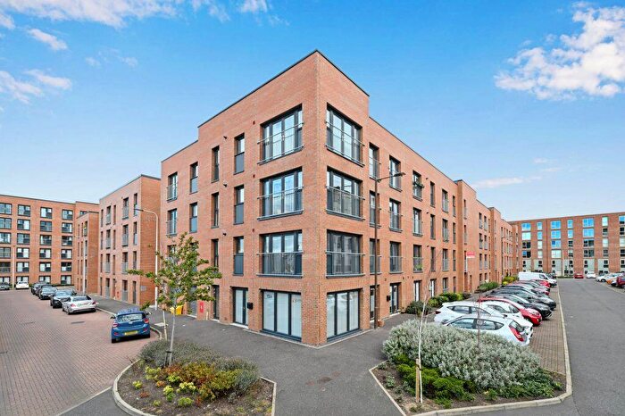 2 Bedroom Flat For Sale In / Ashley Place, Bonnington, Edinburgh, EH6