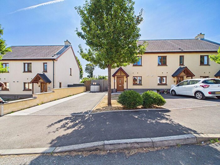3 Bedroom Terraced House For Sale In Coppins Park, Pentlepoir, SA69