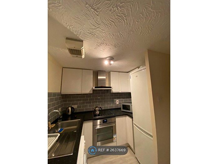 1 Bedroom Flat To Rent In Tynemouth Road, London, SE18