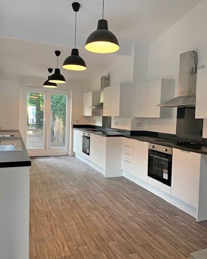 9 Bedroom House To Rent In Salisbury Road, Cardiff(City), CF24