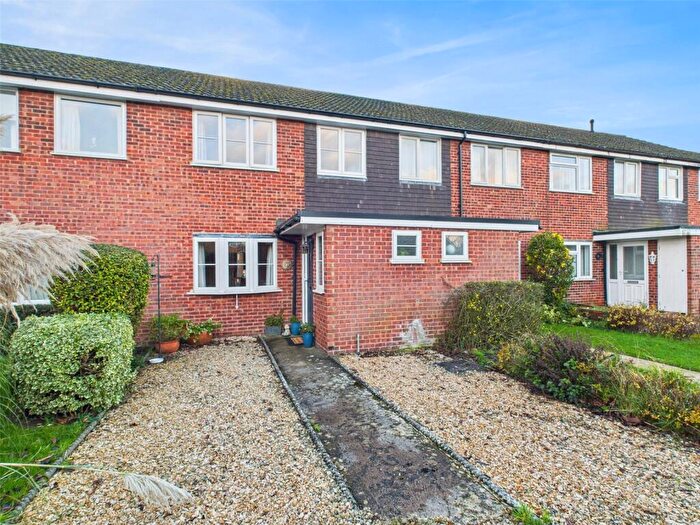 3 Bedroom Terraced House For Sale In Estover Way, Chinnor, Oxfordshire, OX39