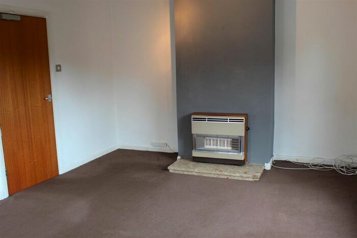 1 Bedroom Flat To Rent In Plant Street, Cheadle, Stoke-On-Trent, ST10