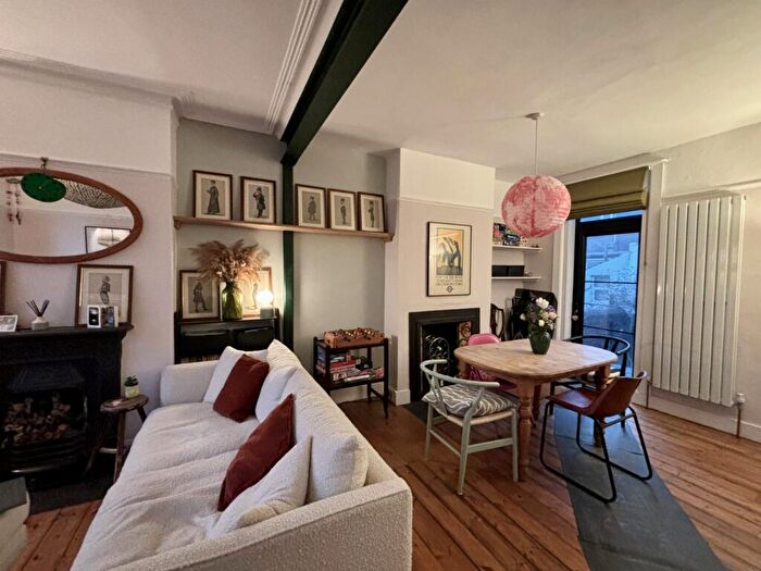 3 Bedroom Terraced House To Rent In Coronation Street, Brighton, BN2