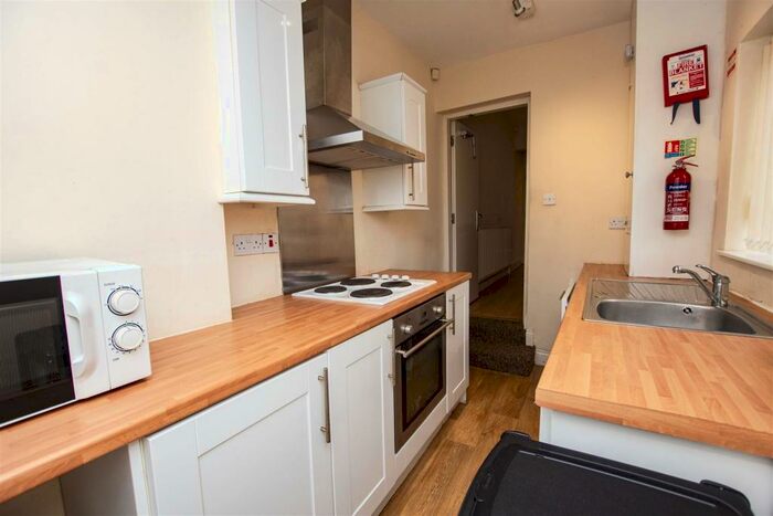 3 Bedroom House To Rent In Gleave Road, Selly Oak, Birmingham, B29