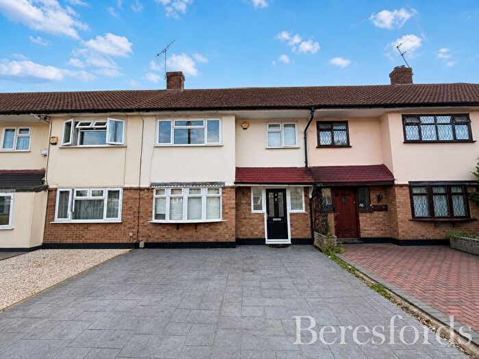 3 Bedroom Terraced House To Rent In Nelson Road, RM13