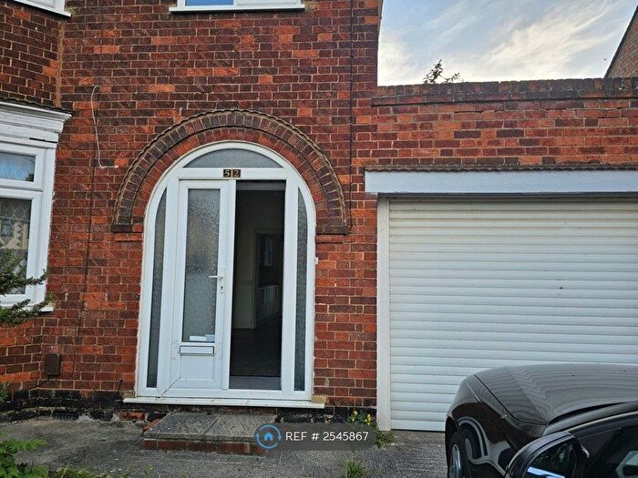 3 Bedroom Semi-Detached House To Rent In Glebe Road, Peterborough, PE2