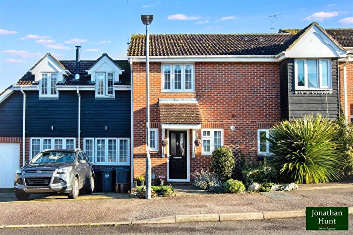 4 Bedroom End Of Terrace House For Sale In Tollsworth Way, Puckeridge, Ware, SG11